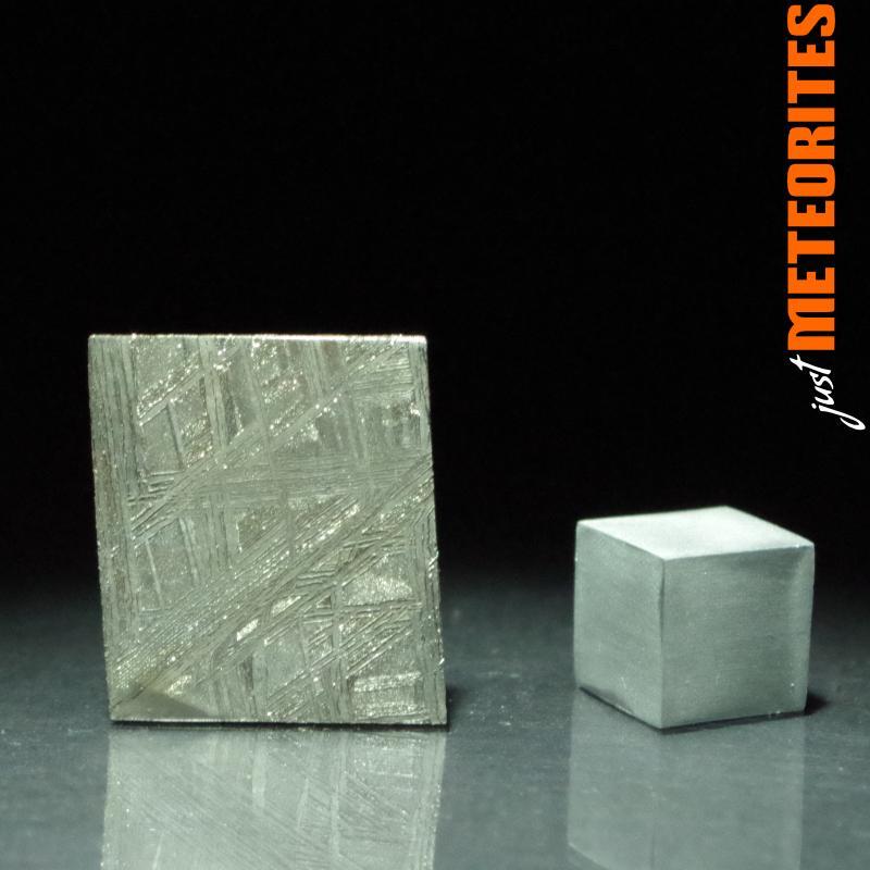 Muonionalusta meteorite slice 4.3g with shock fracture